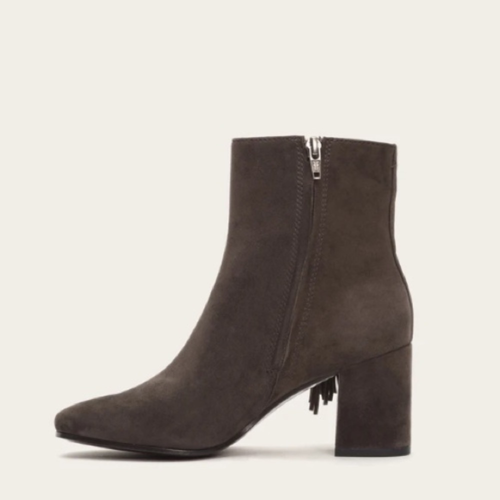 Frye Jodi Fringe Short Suede Trendy Ankle Bootie - Picture 3 of 16